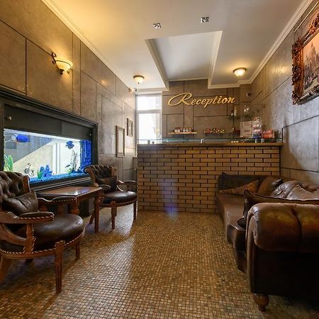 Premium Hotel Çernivtsi Dış mekan fotoğraf